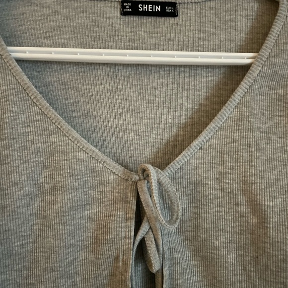 SHEIN Grey Long Sleeve front Tie - Picture 5 of 6